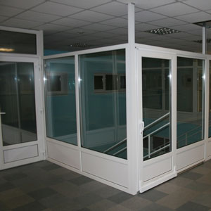 фотография установленных офисных перегородок на Притыцкого